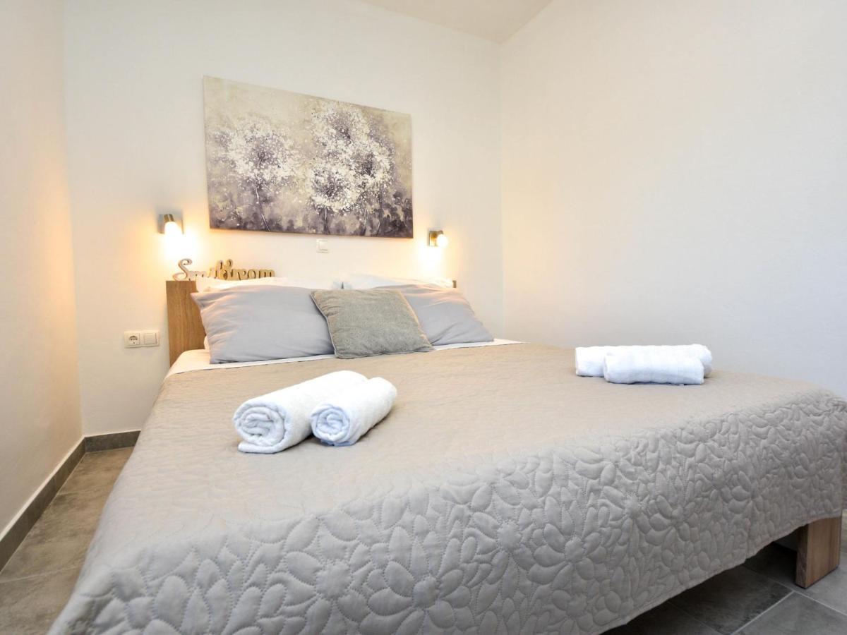 Apartment Silvija-4 By Interhome วีร์ ภายนอก รูปภาพ